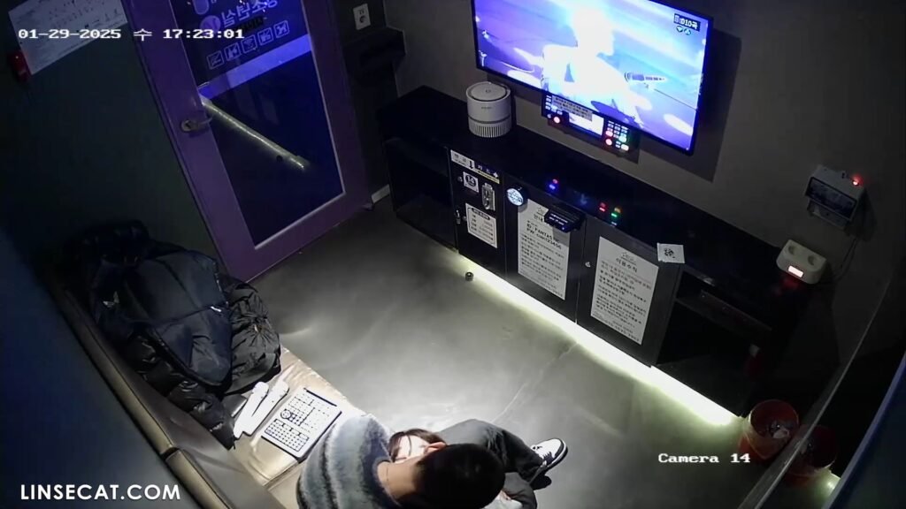 신작IP ✨ 코인노래방 섹스커플 [대물빡빡이]